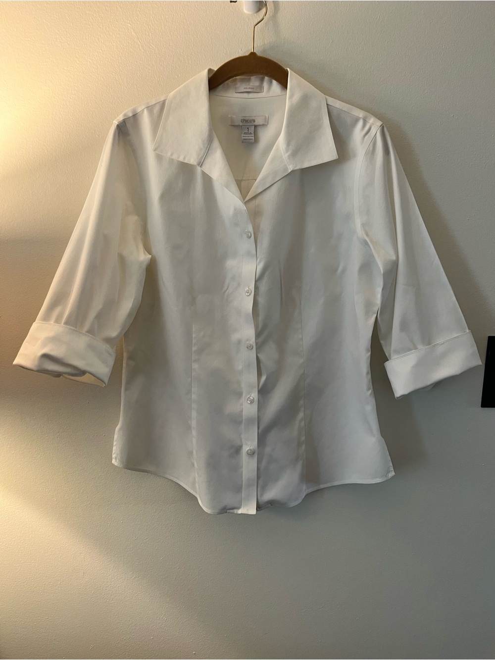Chicos women’s blouse. Size 1 (medium/8)